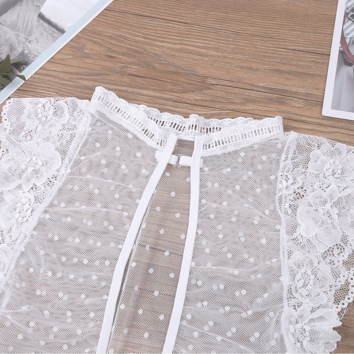 Iiniim mujer suave de malla abierta ver a través de lencería encaje Floral Bralette Copa inalámbrico tanque de sujetador Tops Sexy Club Tops Iiniim mujer suave de malla abierta ver a través de lencería encaje Floral Bralette Copa inalámbrico tanque de sujetador Tops Sexy Club Tops